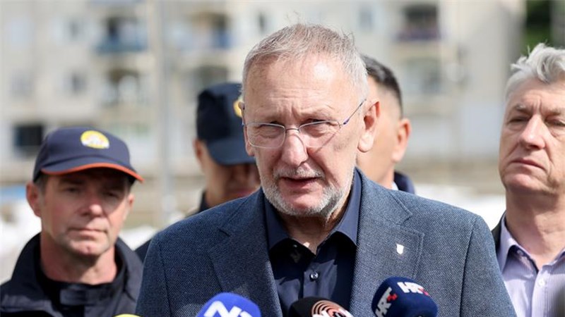 Božinović u Obrovcu: Zahvaljujući organizaciji civilne zaštite nije bilo žrtava